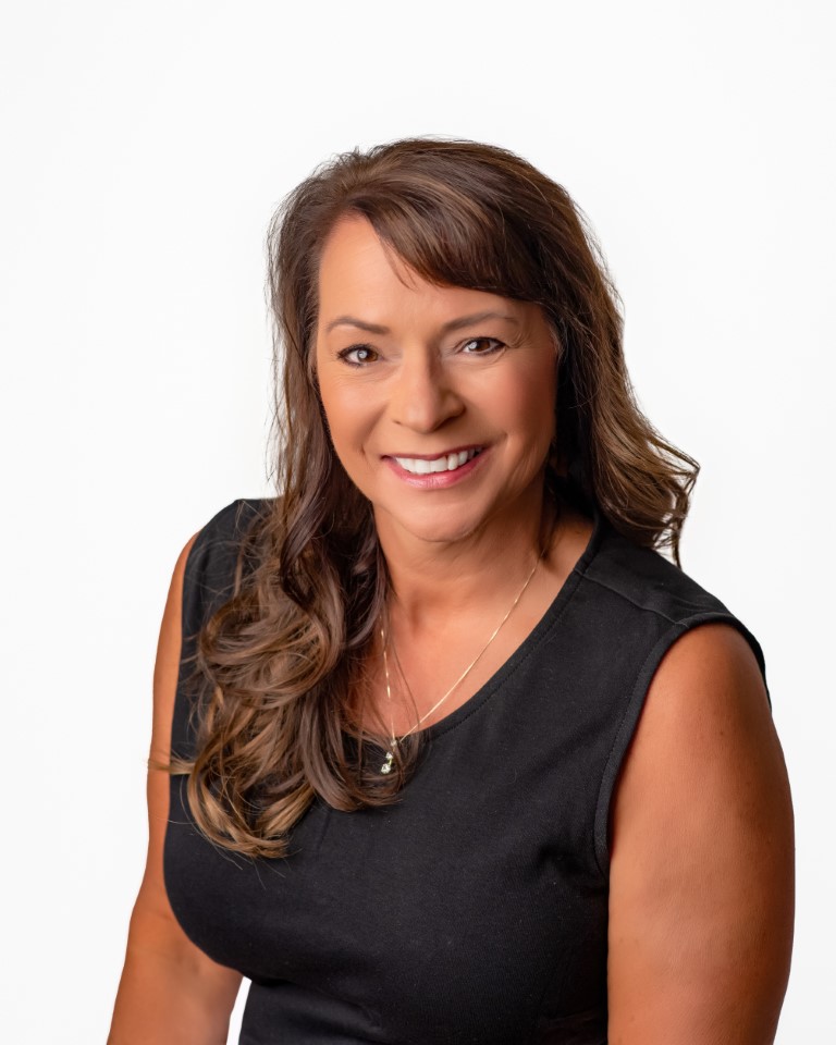 Paula Dube Team Linda Simmons Real Estate